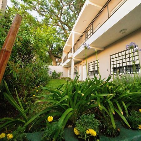 Maktub Departamentos Y Habitaciones Alta Gracia Eksteriør bilde