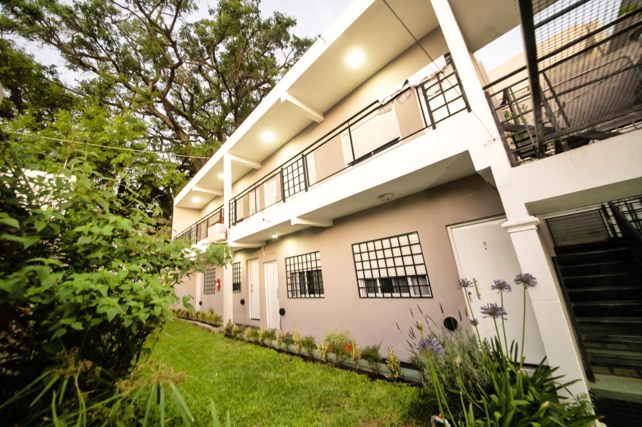 Maktub Departamentos Y Habitaciones Alta Gracia Eksteriør bilde