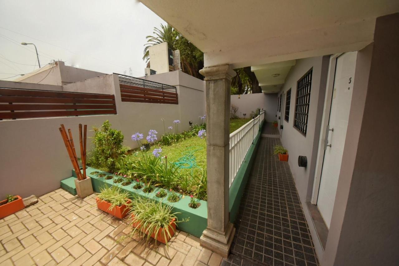 Maktub Departamentos Y Habitaciones Alta Gracia Eksteriør bilde